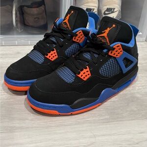 Nike Air Jordan 4 Retro Cavs